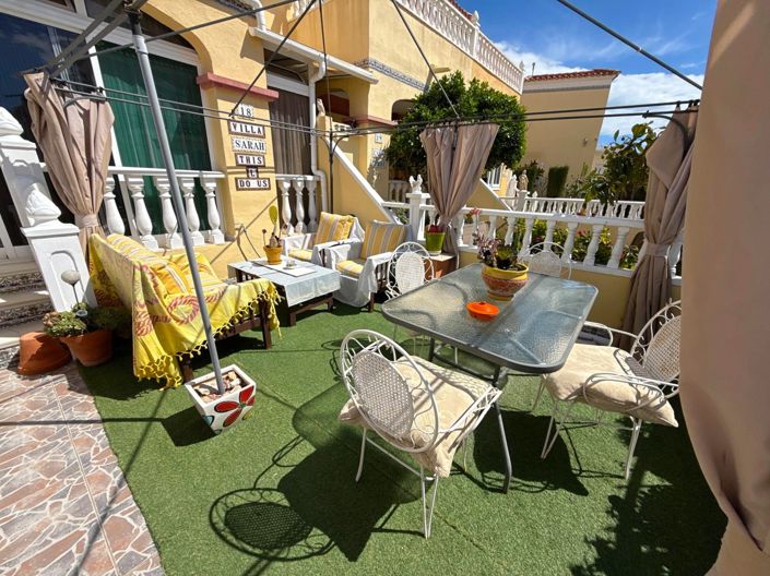 Image No.32-2 Bed Townhouse for sale