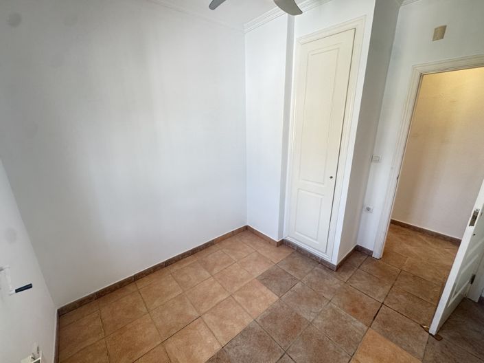 Image No.11-3 Bed Villa for sale