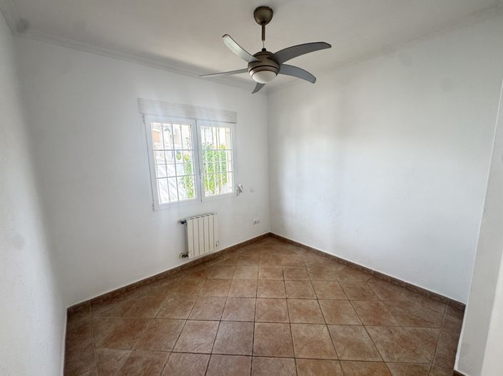 Image No.13-3 Bed Villa for sale