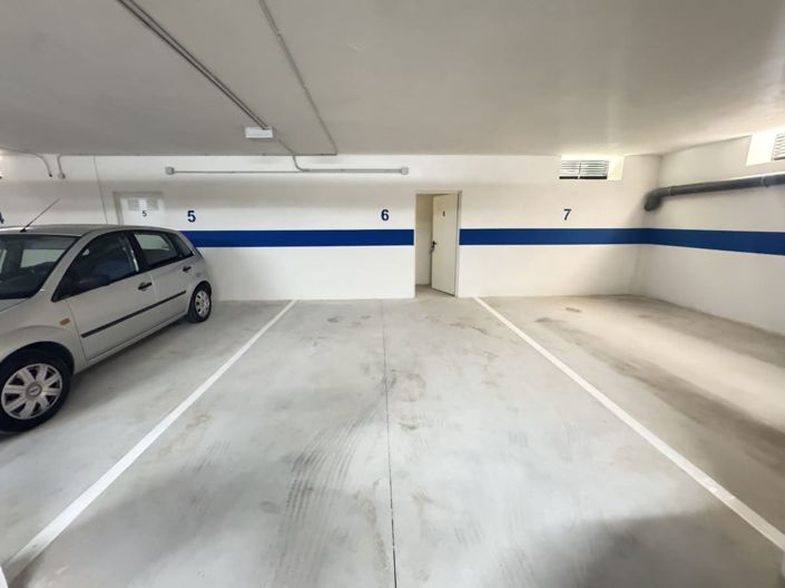 Image No.20-2 Bed Apartment for sale