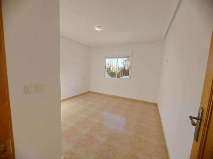 Image No.6-Villa de 3 chambres à vendre à Alicante