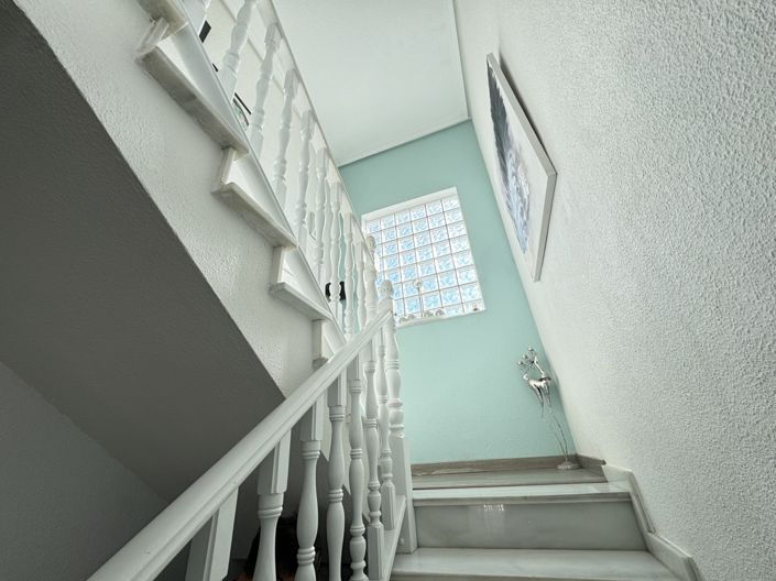 Image No.15-4 Bed Villa for sale