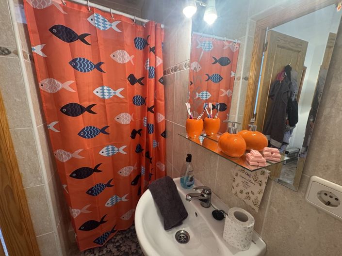 Image No.11-3 Bed Townhouse for sale