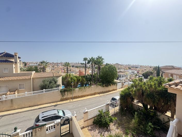 Image No.25-4 Bed Villa for sale