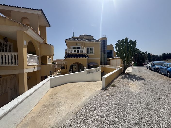 Image No.28-2 Bed Villa for sale