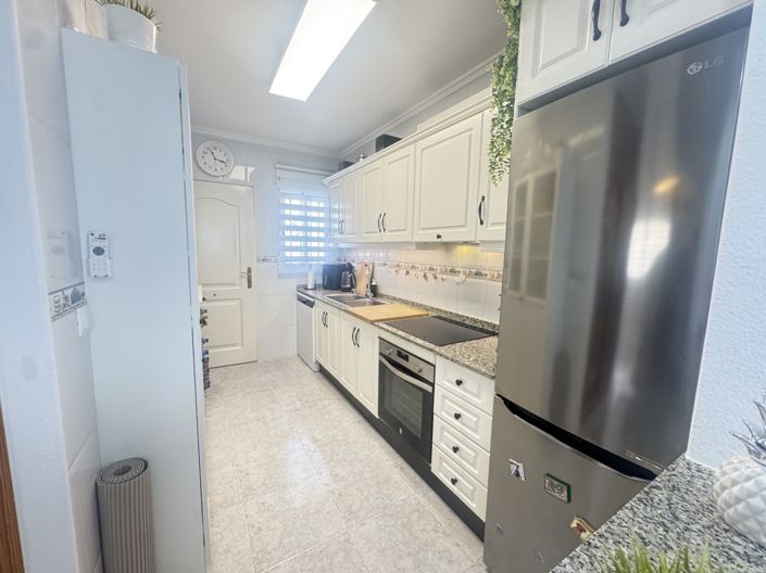 Image No.12-Villa de 4 chambres à vendre à Villamartin