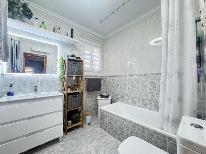 Image No.17-Villa de 4 chambres à vendre à Villamartin