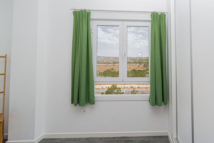 Image No.38-Appartement de 2 chambres à vendre à Alicante