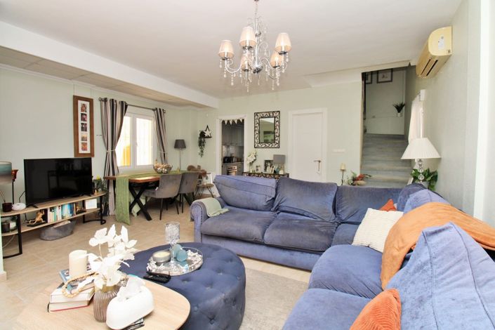 Image No.6-Villa de 3 chambres à vendre à Villamartin