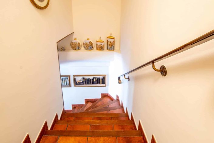 Image No.33-4 Bed Property for sale