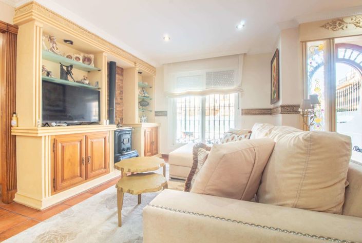 Image No.9-4 Bed Property for sale