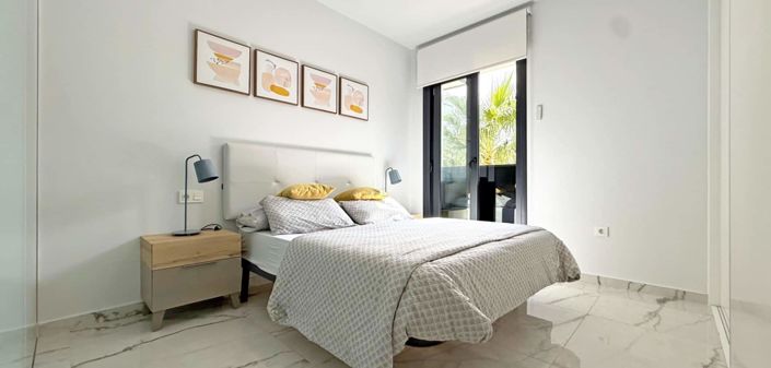 Image No.6-2 Bed Apartment for sale