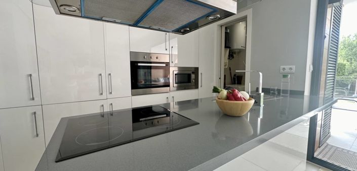 Image No.30-2 Bed Apartment for sale