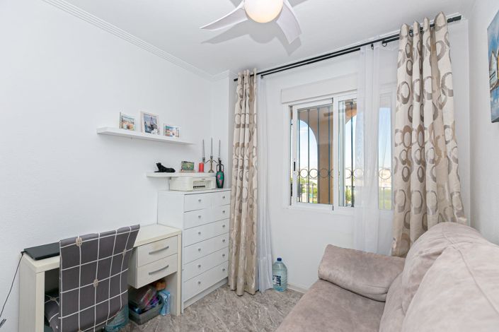 Image No.30-2 Bed Apartment for sale