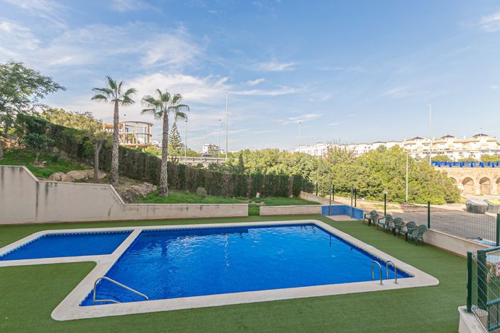 Image No.36-2 Bed Apartment for sale