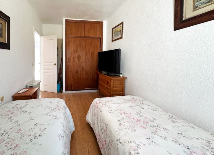 Image No.12-2 Bed Bungalow for sale