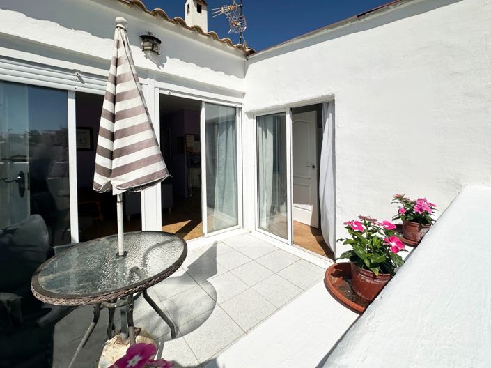 Image No.18-2 Bed Bungalow for sale