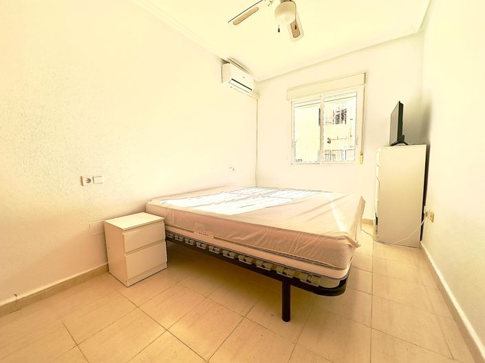 Image No.14-2 Bed Bungalow for sale