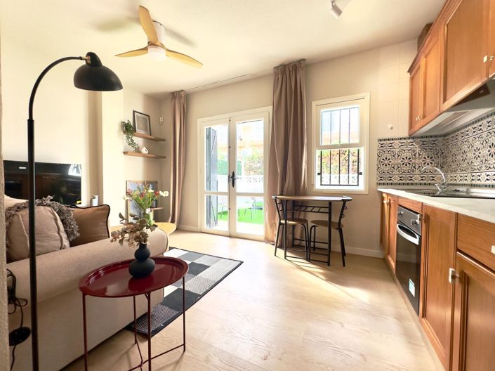 Image No.9-1 Bed Property for sale