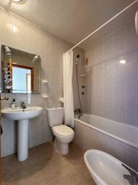 o1j6akqtrh1nuj15no11t8138gr0d31