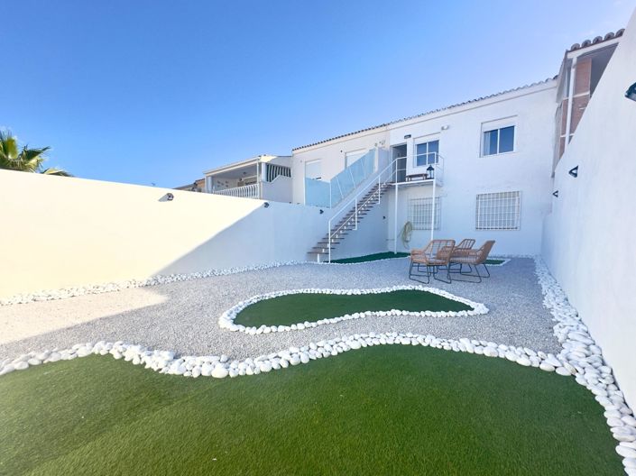 Image No.25-Appartement de 2 chambres à vendre à La Regia