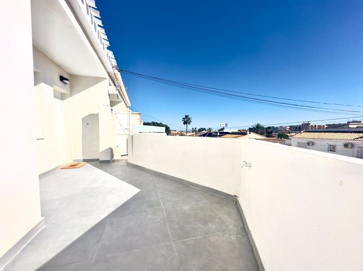 Image No.30-Appartement de 2 chambres à vendre à La Regia