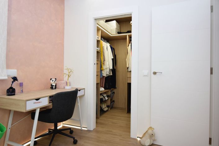 Image No.24-3 Bed Townhouse for sale