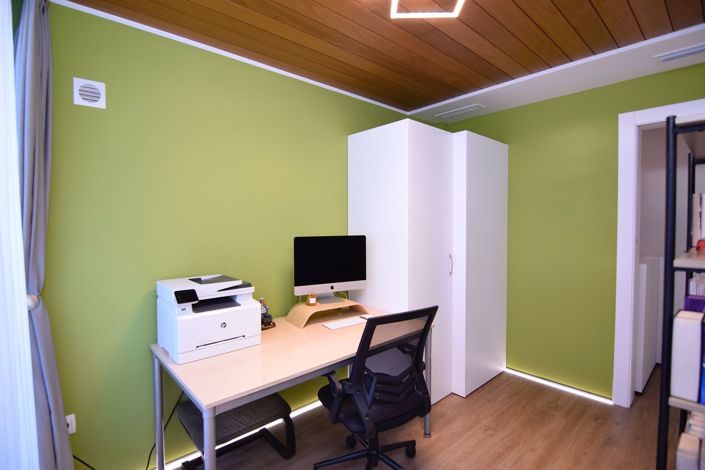 Image No.26-3 Bed Townhouse for sale