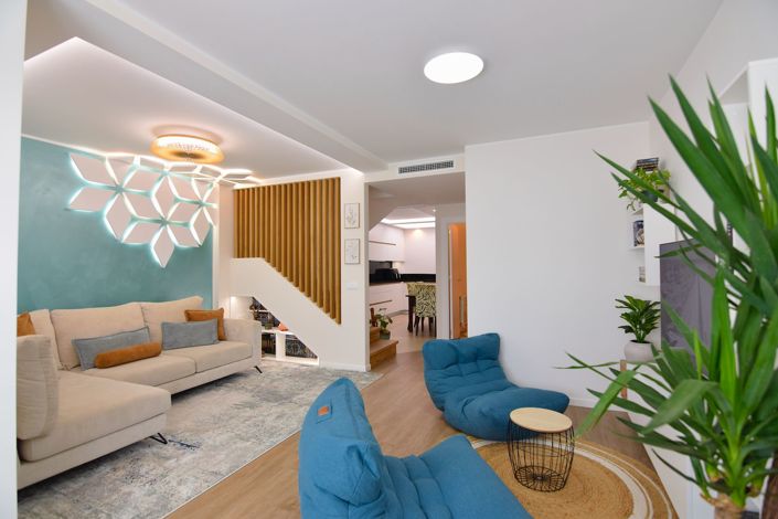 Image No.4-3 Bed Townhouse for sale