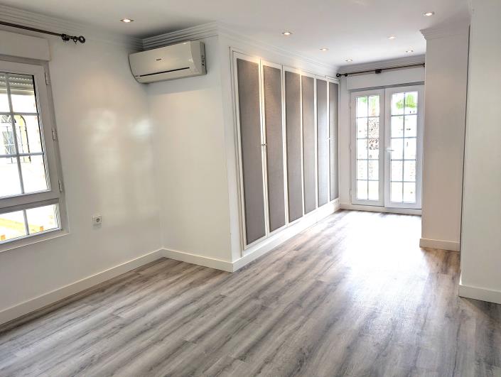 Image No.23-4 Bed Villa for sale