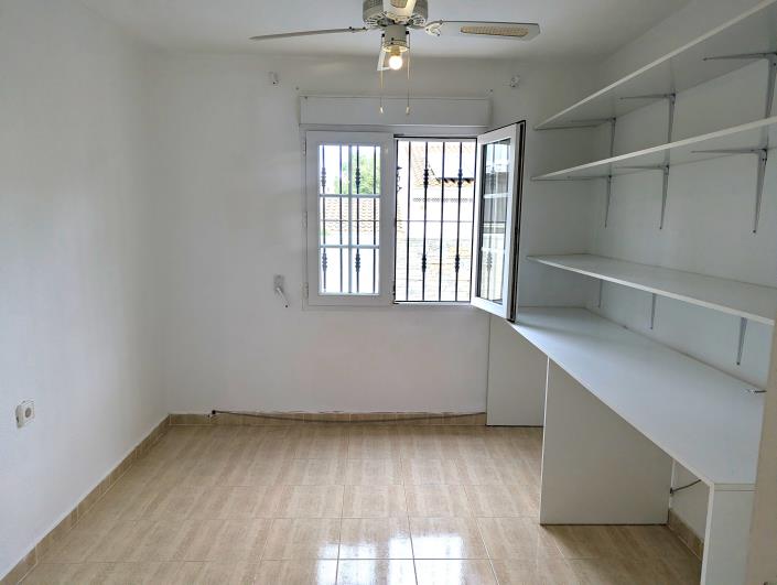 Image No.42-4 Bed Villa for sale