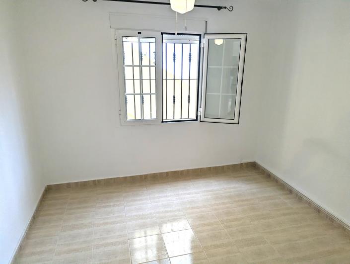 Image No.43-4 Bed Villa for sale