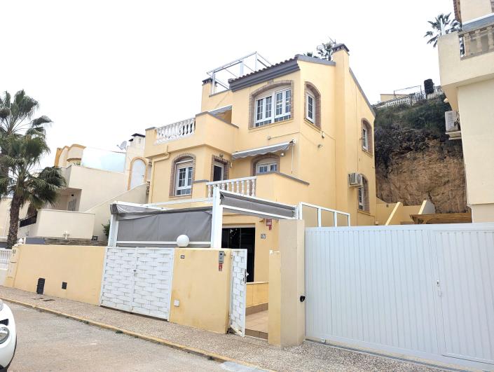 Image No.54-4 Bed Villa for sale