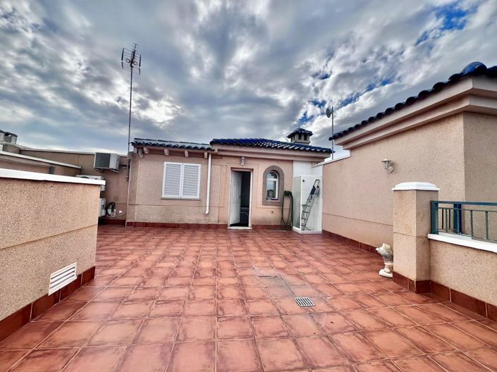 Image No.21-2 Bed Bungalow for sale