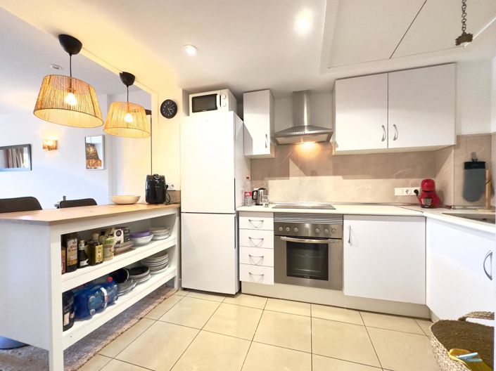 Image No.13-2 Bed Apartment for sale