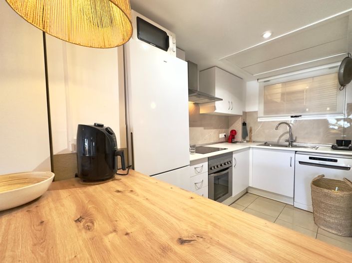 Image No.9-2 Bed Apartment for sale