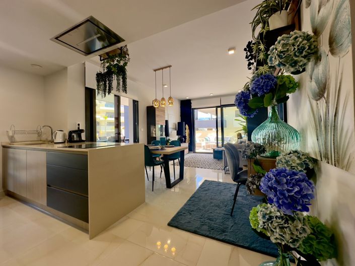 Image No.11-3 Bed Apartment for sale