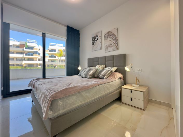 Image No.39-3 Bed Apartment for sale