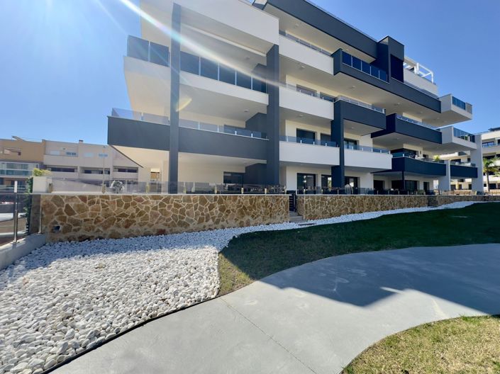 Image No.48-3 Bed Apartment for sale