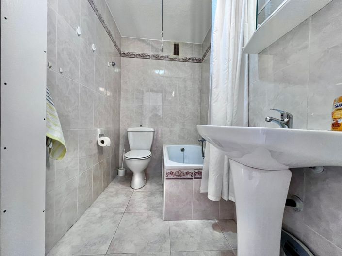 Image No.16-Appartement de 2 chambres à vendre à Alicante