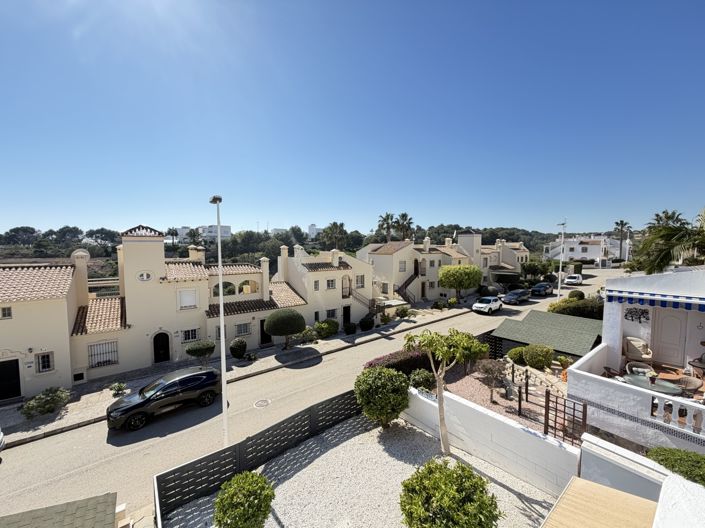 Image No.30-3 Bed Villa for sale