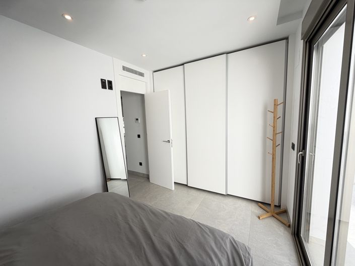 Image No.14-4 Bed Villa for sale