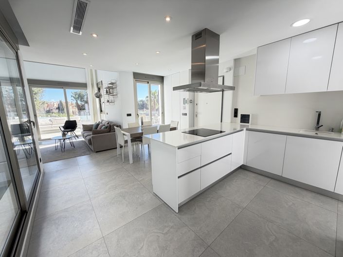 Image No.15-4 Bed Villa for sale