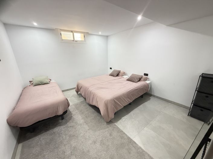 Image No.37-4 Bed Villa for sale