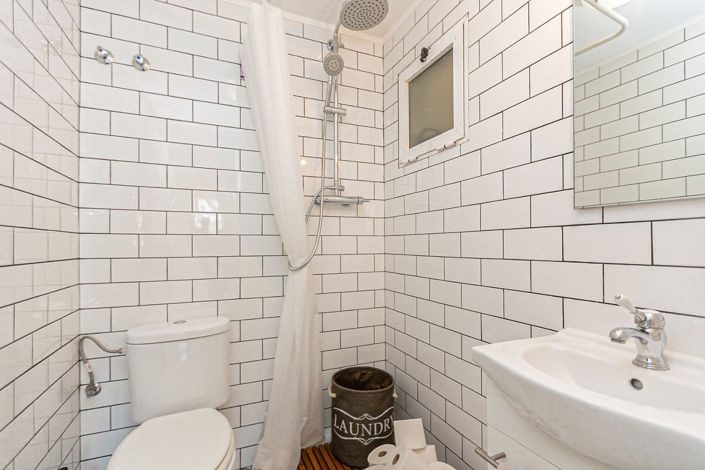 Image No.17-2 Bed Townhouse for sale