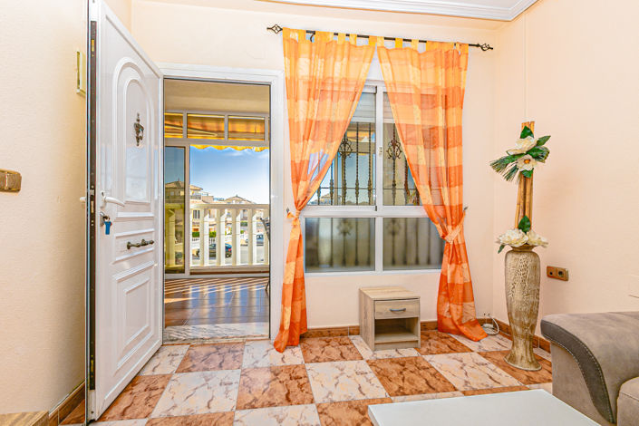 Image No.9-2 Bed Apartment for sale