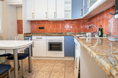 o1jfj31bof72v1cte1bok1qth1oeh43