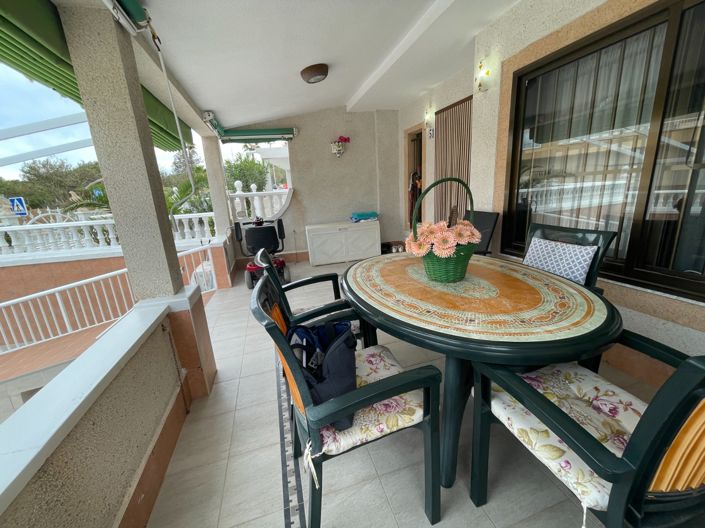 Image No.3-5 Bed Townhouse for sale