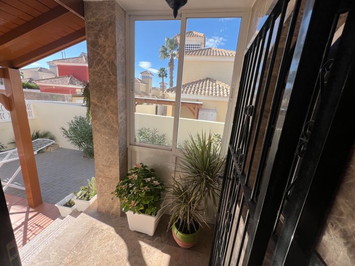 Image No.15-5 Bed Villa for sale