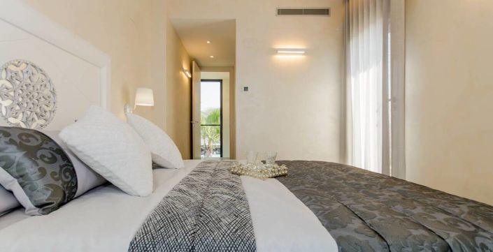 Image No.7-3 Bed Villa for sale